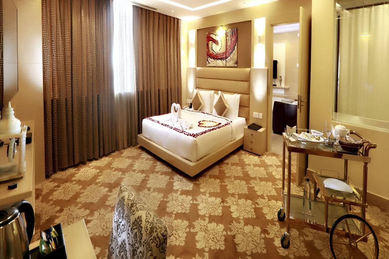 Hotel Patliputra Continental Patna  Luaran gambar