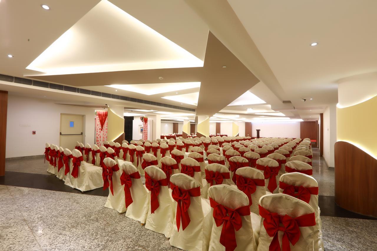 Hotel Patliputra Continental Patna  Luaran gambar