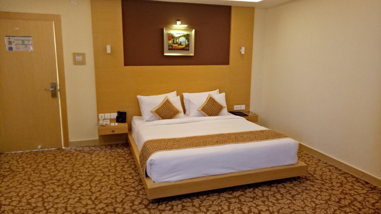 Hotel Patliputra Continental Patna  Luaran gambar