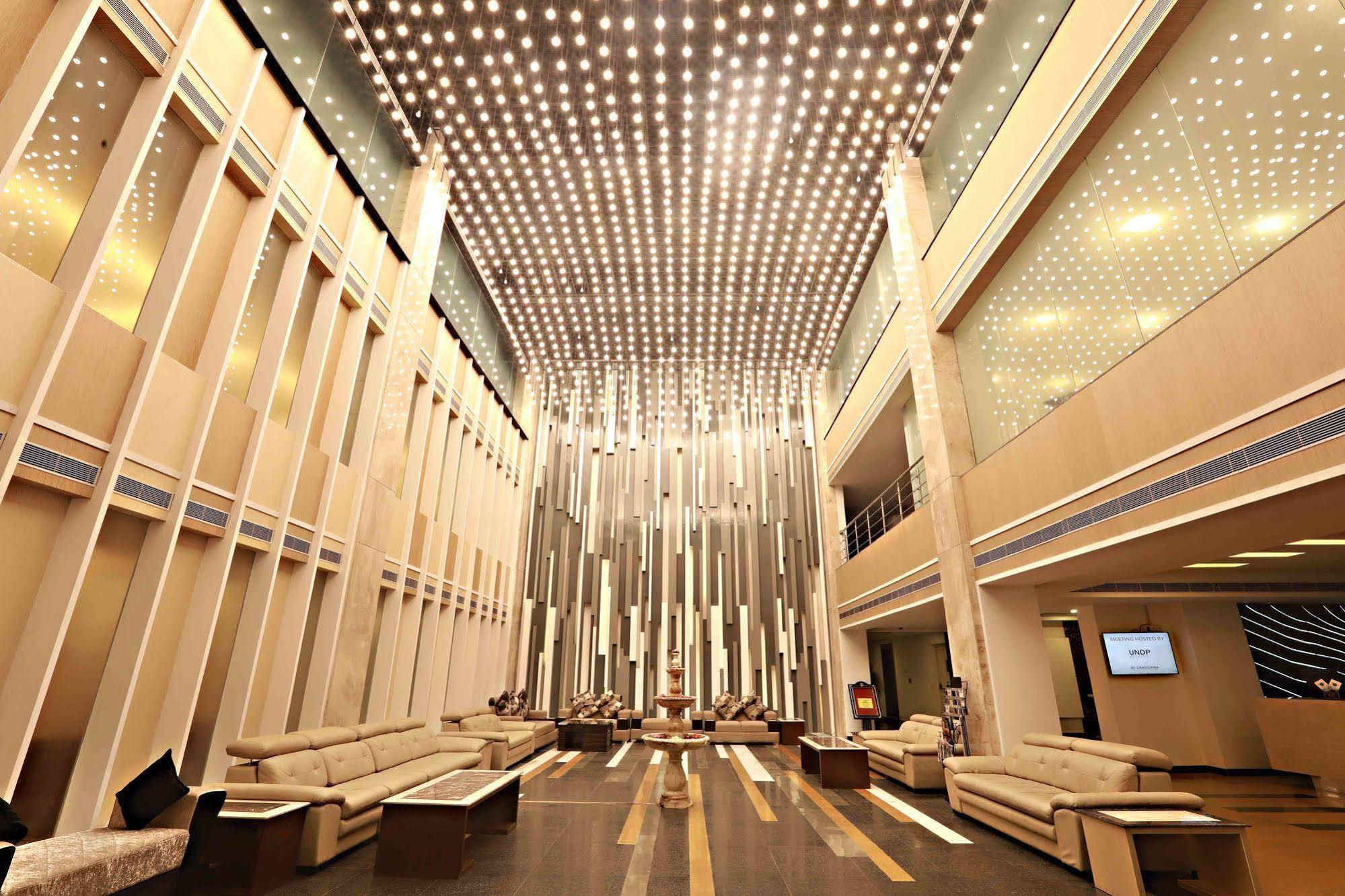 Hotel Patliputra Continental Patna  Luaran gambar