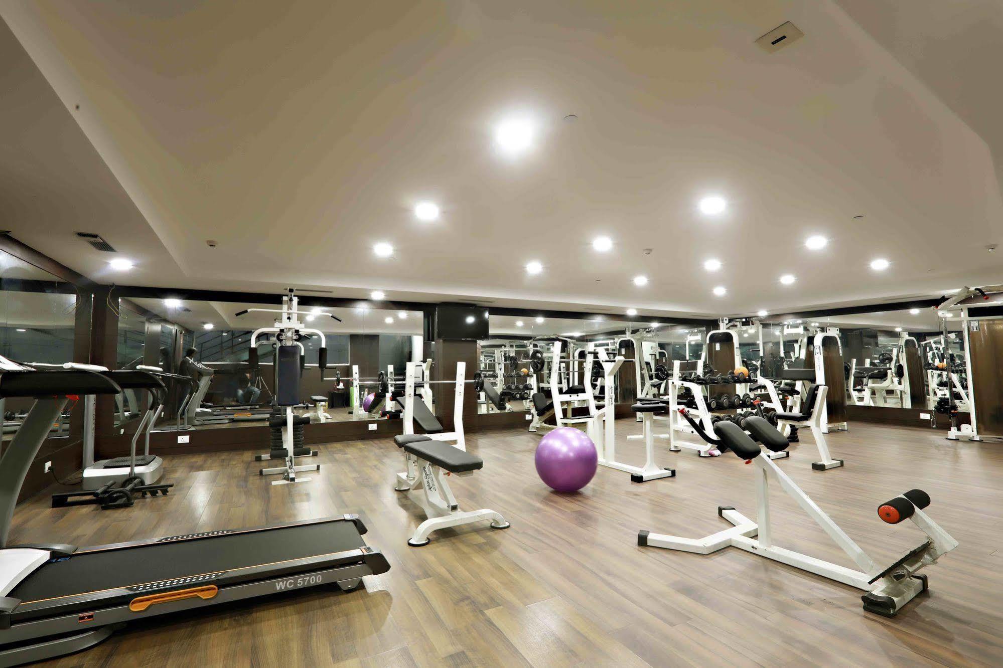Hotel Patliputra Continental Patna  Luaran gambar